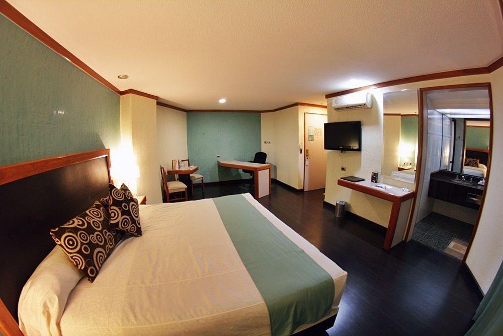 Hotel Abastos Plaza Мехіко Екстер'єр фото
