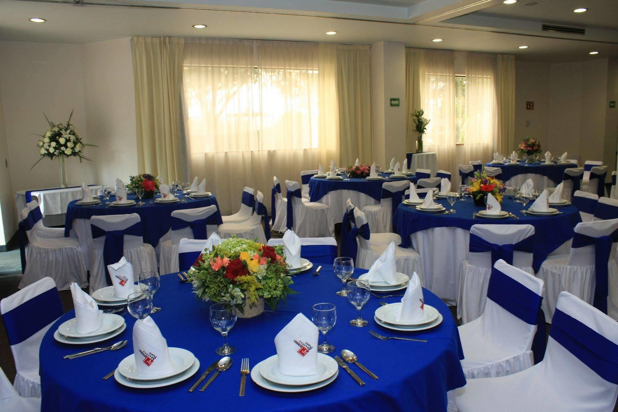 Hotel Abastos Plaza Мехіко Екстер'єр фото